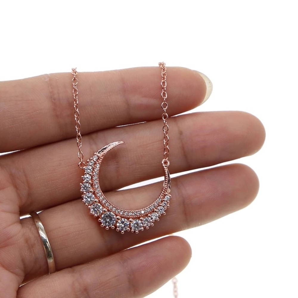 HP๐๐ LAST ONE! Rhinestone crescent moon necklace - Picture 3 of 4